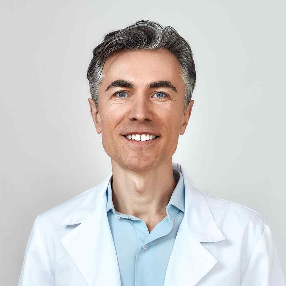https://podologelifcetin.com.tr/wp-content/uploads/2021/08/team_01.jpg