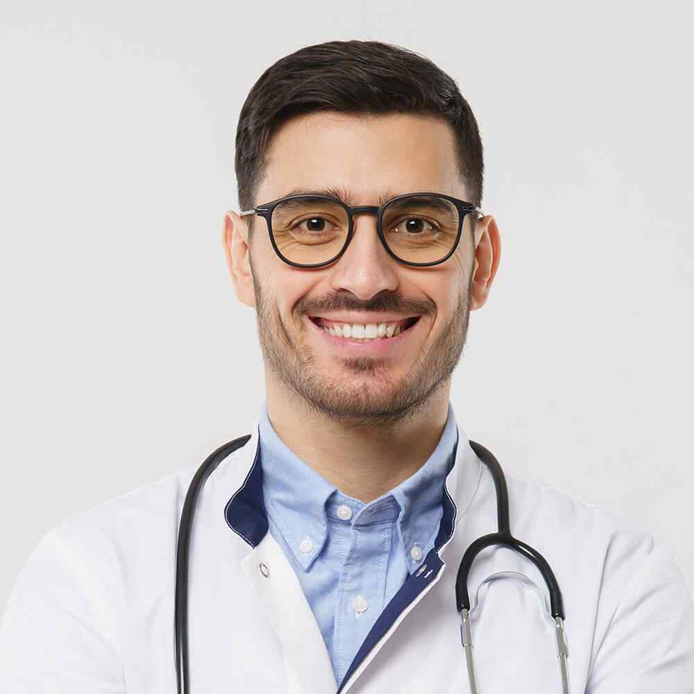 https://podologelifcetin.com.tr/wp-content/uploads/2021/08/team_04.jpg